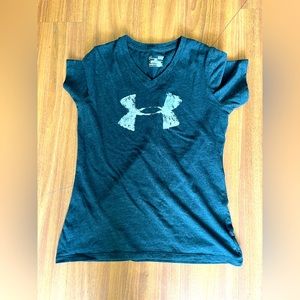 Under Armour tee